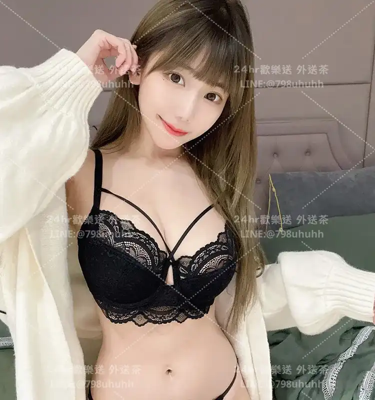 桃園按摩 霜霜