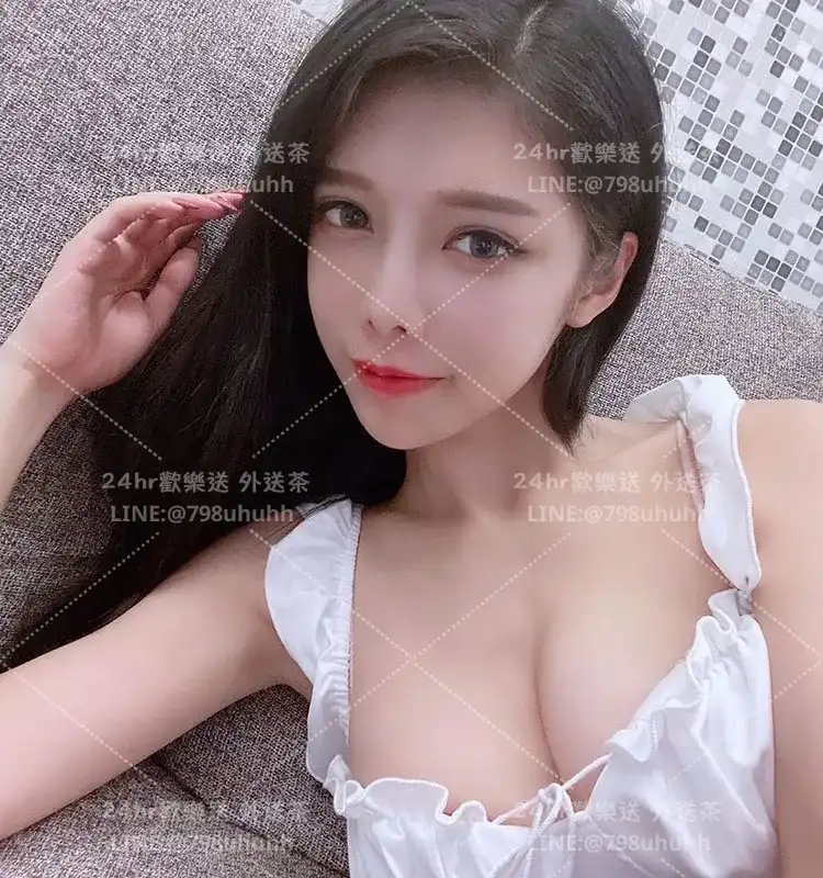 台南按摩 Alina